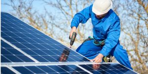Installation Maintenance Panneaux Solaires Photovoltaïques à Laroque-Timbaut